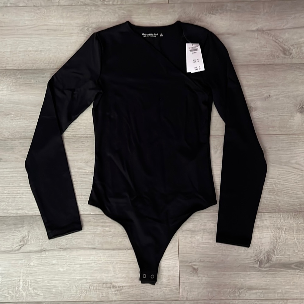 Long sleeve Abercrombie and Fitch Bodysuit- NWT